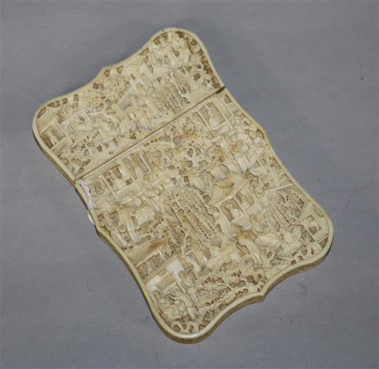 A 19th century Chinese card case